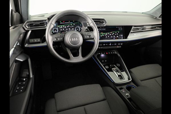 Audi A3 Sportback 40 TFSI e Advanced edition 204 pk S-tronic | Verlengde garantie | Navigatie | Parkeersensoren (Park assist) | Achteruitrijcamera | Adaptieve cruise control | Stoelverwarming |