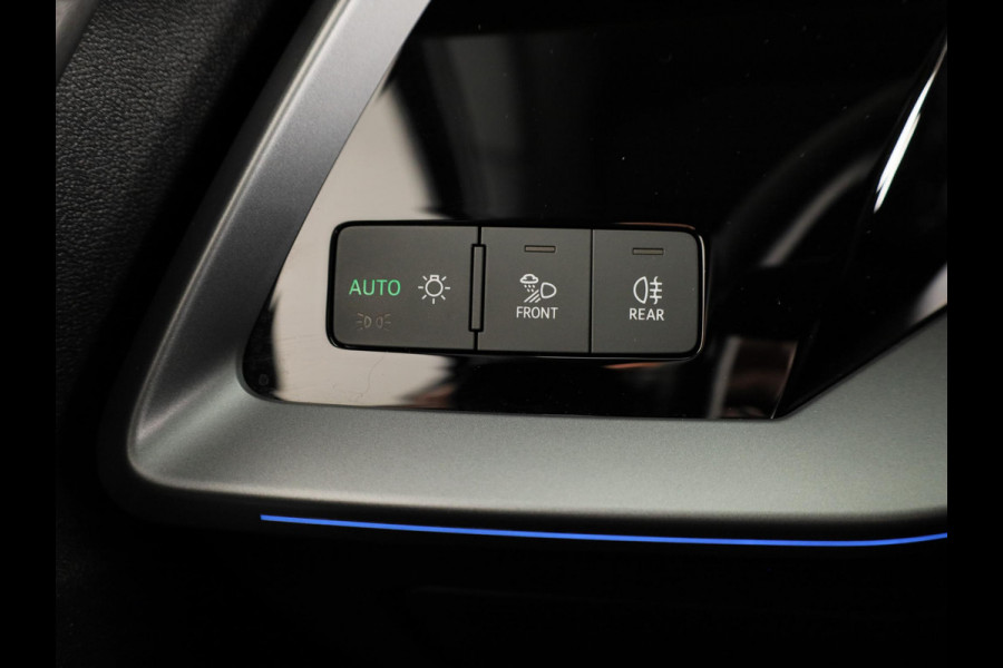 Audi A3 Sportback 40 TFSI e Advanced edition 204 pk S-tronic | Verlengde garantie | Navigatie | Parkeersensoren (Park assist) | Achteruitrijcamera | Adaptieve cruise control | Stoelverwarming |