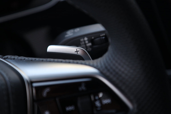 Audi A8 60 TFSI e QUATTRO LANG / PANO / SOFTCLOSE / B&O / 360 / LUCHTVERING