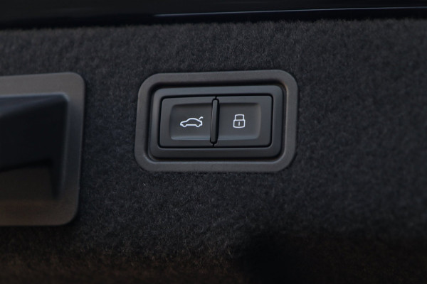 Audi A8 60 TFSI e QUATTRO LANG / PANO / SOFTCLOSE / B&O / 360 / LUCHTVERING