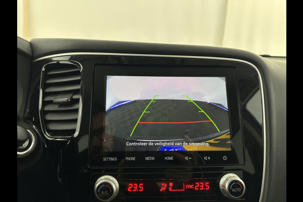 Mitsubishi Outlander 2.4 PHEV Intense (Plug-in) (INCL-BTW) *LEATHER-MICROFIBRE | FULL-LED | KEYLESS | BLINDSPOT | CAMERA | HEATED-COMFORTSEATS | ECC | SHIFTPADDLES | PDC | CRUISE | PRIVACY-GLASS | DAB | TOWBAR | CARPLAY | 18''ALU*