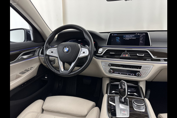 BMW 7 Serie 745Le (Plug-in) (INCL-BTW) *PANO | EXCLUSIV-NAPPA-LEATHER | LASER-LED | HEAD-UP | BLIND-SPOT | MEMORY-PACK | DIGI-COCKPIT | KEYLESS | DAB+ | CAMERA | COMFORT-SEATS | AMBIENT-LIGHT | DAB | CARPLAY | 18''ALU*