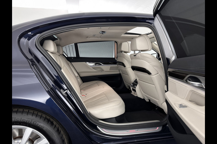 BMW 7 Serie 745Le (Plug-in) (INCL-BTW) *PANO | EXCLUSIV-NAPPA-LEATHER | LASER-LED | HEAD-UP | BLIND-SPOT | MEMORY-PACK | DIGI-COCKPIT | KEYLESS | DAB+ | CAMERA | COMFORT-SEATS | AMBIENT-LIGHT | DAB | CARPLAY | 18''ALU*
