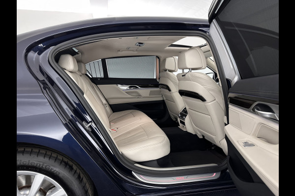BMW 7 Serie 745Le (Plug-in) (INCL-BTW) *PANO | EXCLUSIV-NAPPA-LEATHER | LASER-LED | HEAD-UP | BLIND-SPOT | MEMORY-PACK | DIGI-COCKPIT | KEYLESS | DAB+ | CAMERA | COMFORT-SEATS | AMBIENT-LIGHT | DAB | CARPLAY | 18''ALU*