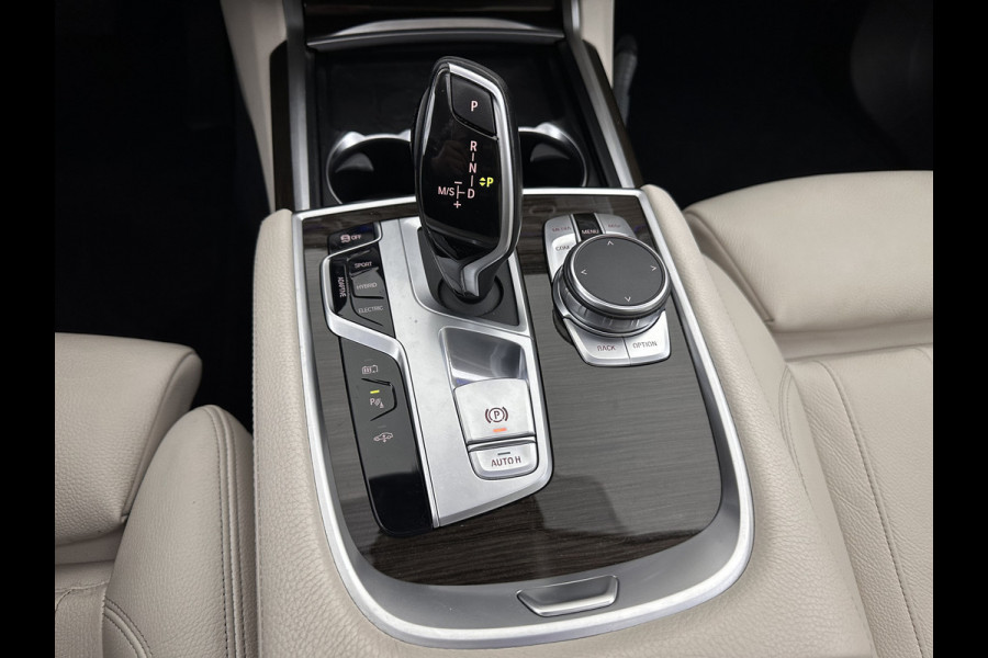 BMW 7 Serie 745Le (Plug-in) (INCL-BTW) *PANO | EXCLUSIV-NAPPA-LEATHER | LASER-LED | HEAD-UP | BLIND-SPOT | MEMORY-PACK | DIGI-COCKPIT | KEYLESS | DAB+ | CAMERA | COMFORT-SEATS | AMBIENT-LIGHT | DAB | CARPLAY | 18''ALU*