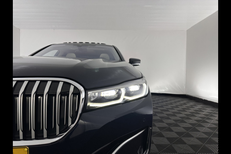 BMW 7 Serie 745Le (Plug-in) (INCL-BTW) *PANO | EXCLUSIV-NAPPA-LEATHER | LASER-LED | HEAD-UP | BLIND-SPOT | MEMORY-PACK | DIGI-COCKPIT | KEYLESS | DAB+ | CAMERA | COMFORT-SEATS | AMBIENT-LIGHT | DAB | CARPLAY | 18''ALU*