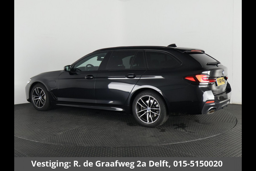 BMW 5 Serie Touring 530e Business Edition Plus | Stoelverwarming | Harman Kardon Sound System | Panoramadak |