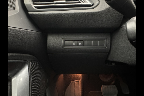 Peugeot 308 SW 1.6 BlueHDI Blue Lease Premium *BROKEN TIMING BELT* Aut. *PANO | LEATHER | FULL-LED | SPORT-SEATS | CAMERA | KEYLESS | NAVI-FULLMAP | ECC | PDC | CRUISE | 18''ALU | TOWBAR*