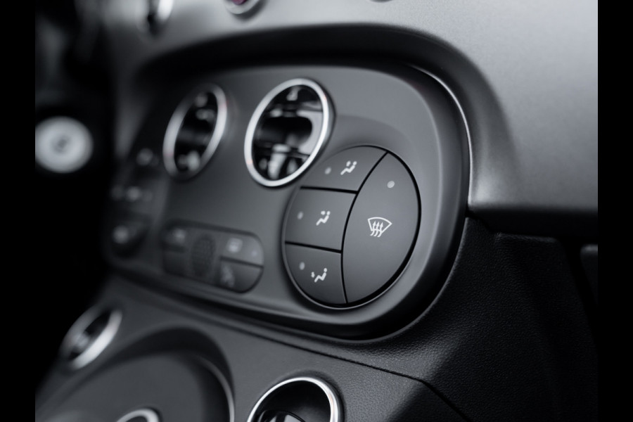 Abarth 595 C Turismo | Verwacht | Automaat | Diamond-stitching | CarPlay