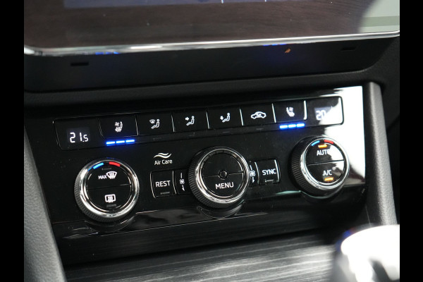 Škoda Superb Combi 1.4 TSI iV Business Edition PHEV 218pk Dealer O.H. | Trekhaak Af Fabriek | Adaptive Cruise | 360 Camera | Canton Audio | Lederen Sportstoelen Massage & Ventilatie & Memory | Sfeerverlichting | Stoelen & Stuur Verwarmd | Keyless | Plug In Hybrid