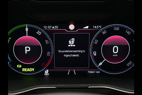 Škoda Superb Combi 1.4 TSI iV Business Edition PHEV 218pk Dealer O.H. | Trekhaak Af Fabriek | Adaptive Cruise | 360 Camera | Canton Audio | Lederen Sportstoelen Massage & Ventilatie & Memory | Sfeerverlichting | Stoelen & Stuur Verwarmd | Keyless | Plug In Hybrid