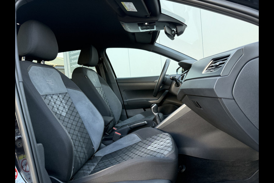 Volkswagen Polo 1.0 TSI R-Line Business