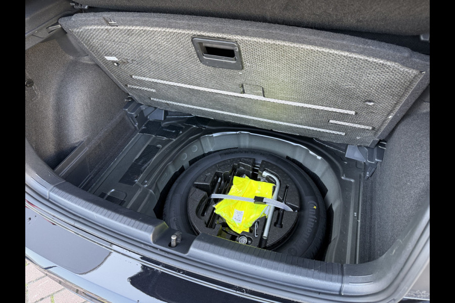 Volkswagen Polo 1.0 TSI R-Line Business