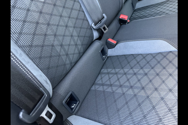 Volkswagen Polo 1.0 TSI R-Line Business