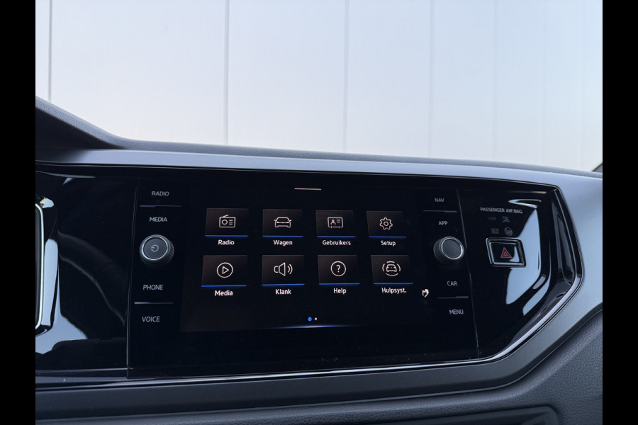 Volkswagen Polo 1.0 TSI R-Line Business