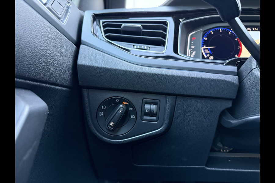 Volkswagen Polo 1.0 TSI R-Line Business