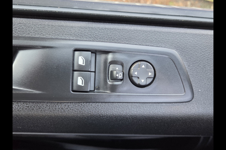 Peugeot e-Traveller 75 kWh Allure VIP Lederen bekleding 7 Persoons Full Options