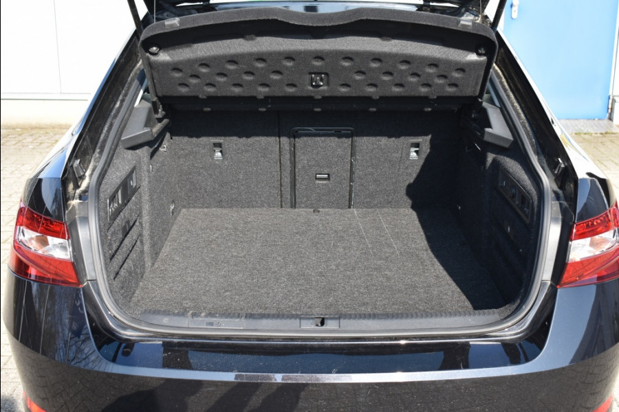 Škoda Superb 1.4 TSI iV BnsEdPlus