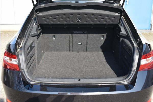 Škoda Superb 1.4 TSI iV BnsEdPlus