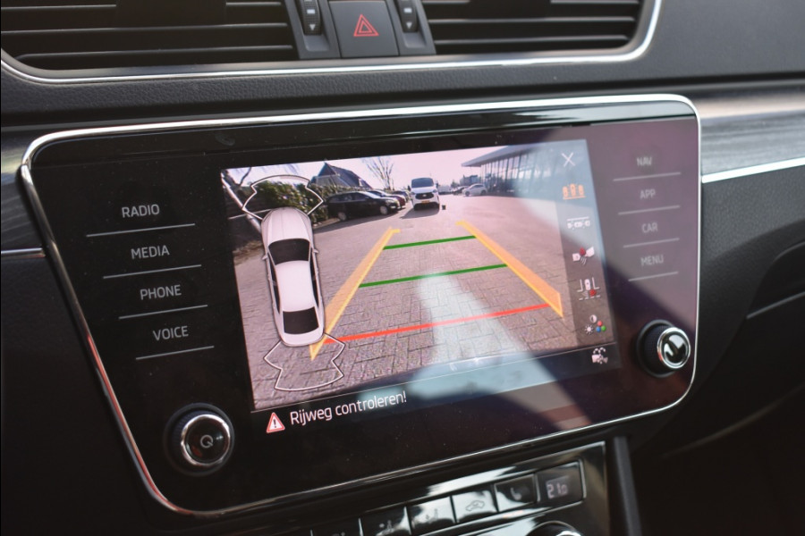 Škoda Superb 1.4 TSI iV BnsEdPlus