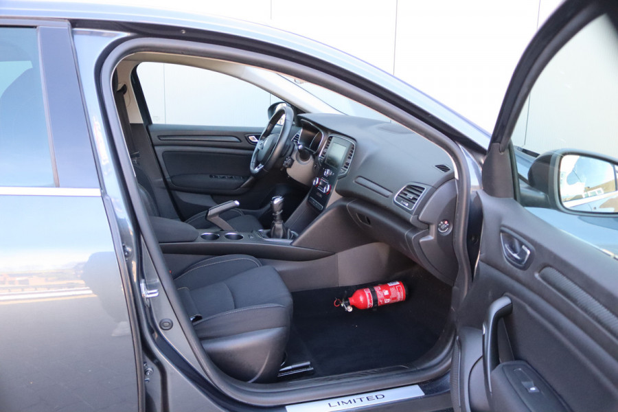 Renault Mégane Estate 1.3 TCe 116PK Limited Trekhaak/Navigatie/Parkeerhulp/Cruise-control