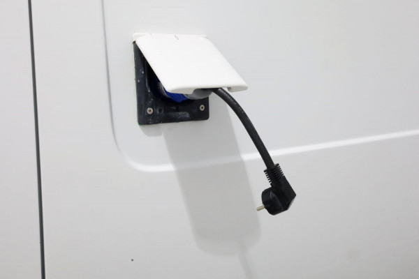Opel Vivaro 1.5 CDTI 120pk L2H1 Edition Koelwagen 12V + 230V Nachtstekker 05-2020
