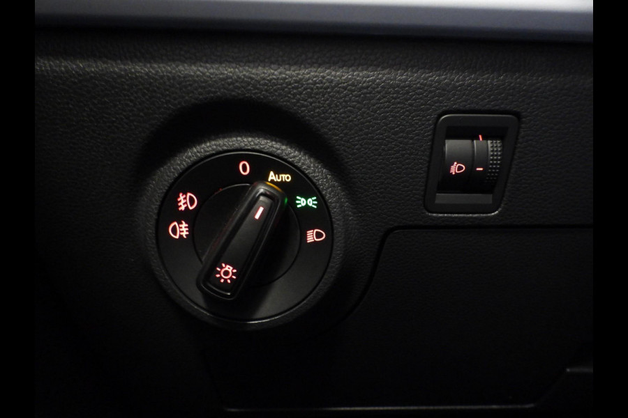 Seat Arona 1.0 TSI Style NAVI/CLIMA/CRUISE/LED/17"LMV!