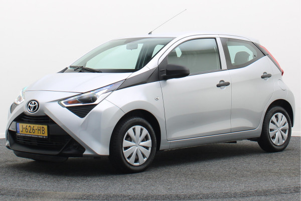 Toyota Aygo 1.0 VVT-i x-fun 5-Deurs, Airco, Bluetooth, Elektrische Ramen, Xenon, Radio, USB
