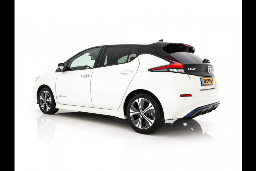 Nissan Leaf Tekna 40 kWh *LUXURY-LEATHER | FULL-LED | KEYLESS | NAVI-FULLMAP | BLIND-SPOT | BOSE-SOUND | DAB+ | HEATED-COMFORTSEATS | DIGI-COCKPIT | PRIVACY-GLASS | TOPVIEW-CAMERA | 17"ALU*