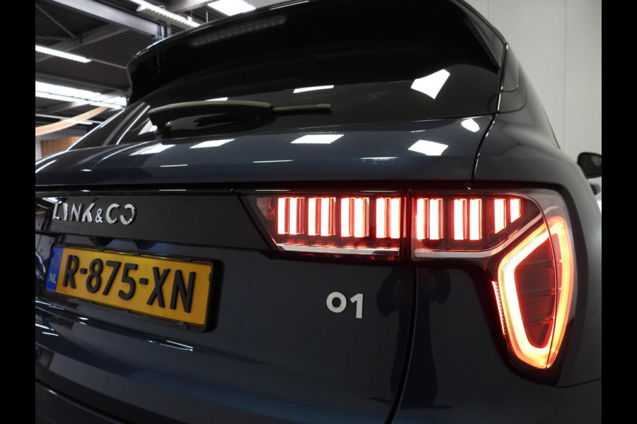 Lynk & Co 01 1.5 PHEV BlackEdition NAVI/360CAM/SCHUIFDAK/LED/20"LMV!