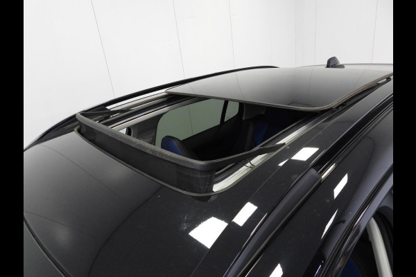 Lynk & Co 01 1.5 PHEV BlackEdition NAVI/360CAM/SCHUIFDAK/LED/20"LMV!