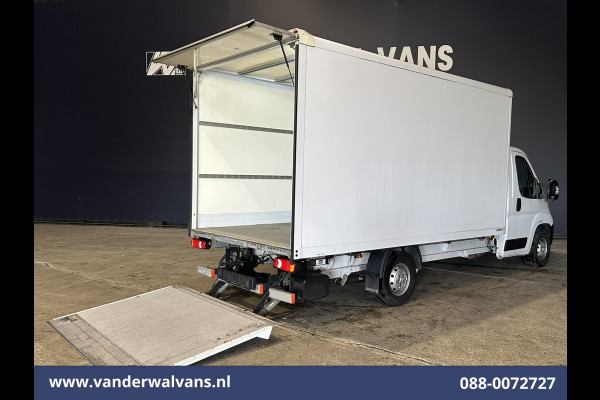 Peugeot Boxer 2.2 BlueHDi 141pk Bakwagen Laadklep Euro6 Airco | Cruisecontrol | 995kg laadvermogen Bijrijdersbank