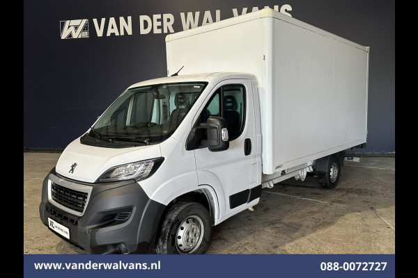 Peugeot Boxer 2.2 BlueHDi 141pk Bakwagen Laadklep Euro6 Airco | Cruisecontrol | 995kg laadvermogen Bijrijdersbank