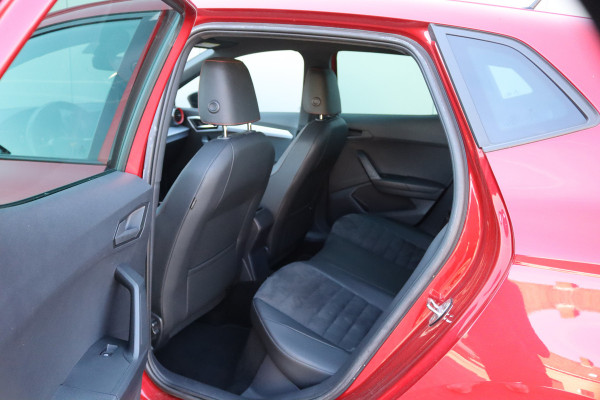 Seat Ibiza 95PK EcoTSI FR Business Intense Navigatie/Camera/Stoelverwarming/Full-LED