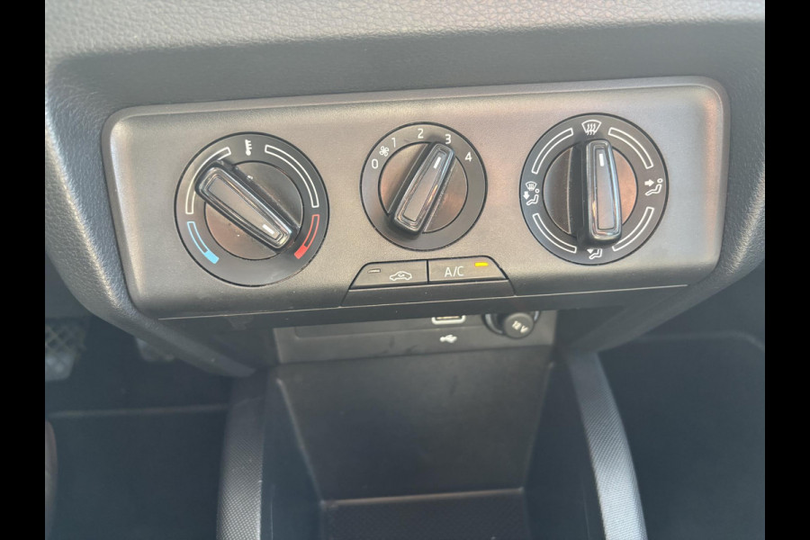 Škoda Fabia 1.0 TSI Business Edition | Bellen voor bezichtiging| 42.000 km | Navigatie | L.M. velgen.