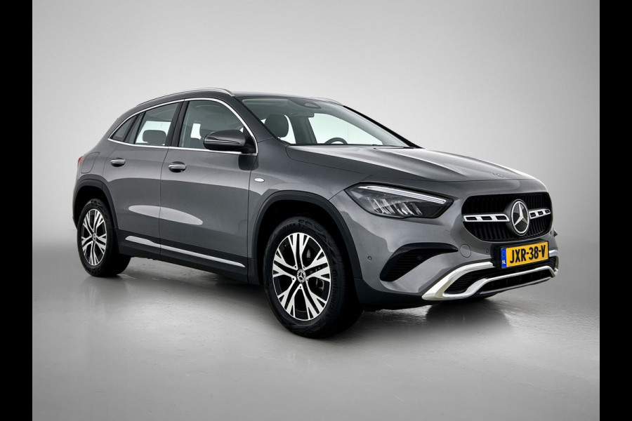 Mercedes-Benz GLA 250 e Plug-In Hybride Trekhaak | Distronic | Sfeerverlichting | Stuur en Stoelverwarming | Ledkoplampen Inclusief 24 maanden Mercedes-Benz Certified garantie voor Europa.