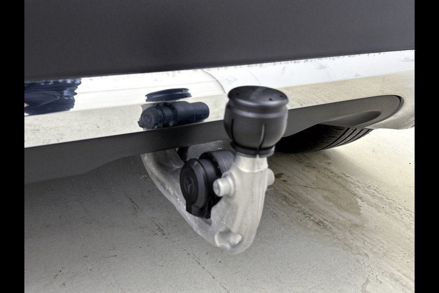 Mercedes-Benz GLA 250 e Plug-In Hybride Trekhaak | Distronic | Sfeerverlichting | Stuur en Stoelverwarming | Ledkoplampen Inclusief 24 maanden Mercedes-Benz Certified garantie voor Europa.