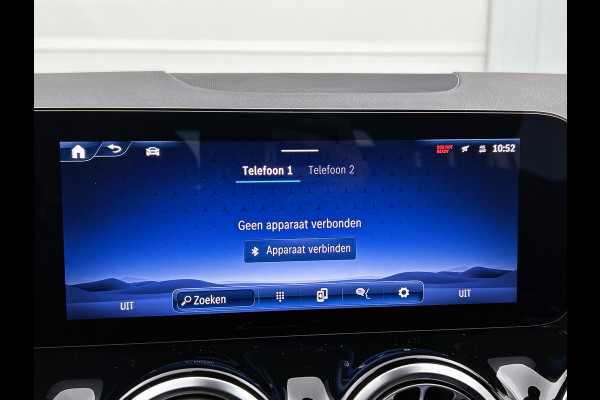 Mercedes-Benz GLA 250 e Plug-In Hybride Trekhaak | Distronic | Sfeerverlichting | Stuur en Stoelverwarming | Ledkoplampen Inclusief 24 maanden Mercedes-Benz Certified garantie voor Europa.