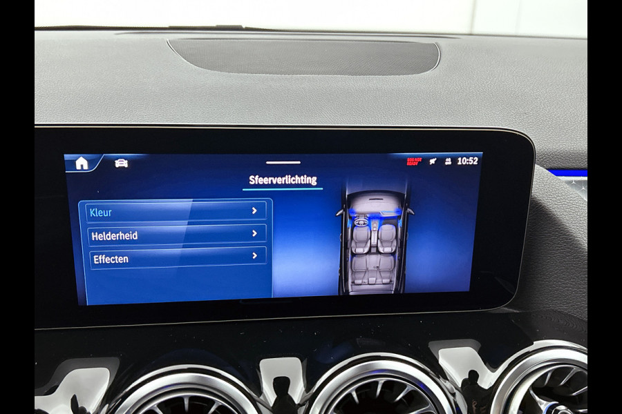 Mercedes-Benz GLA 250 e Plug-In Hybride Trekhaak | Distronic | Sfeerverlichting | Stuur en Stoelverwarming | Ledkoplampen Inclusief 24 maanden Mercedes-Benz Certified garantie voor Europa.