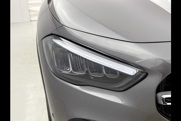 Mercedes-Benz GLA 250 e Plug-In Hybride Trekhaak | Distronic | Sfeerverlichting | Stuur en Stoelverwarming | Ledkoplampen Inclusief 24 maanden Mercedes-Benz Certified garantie voor Europa.