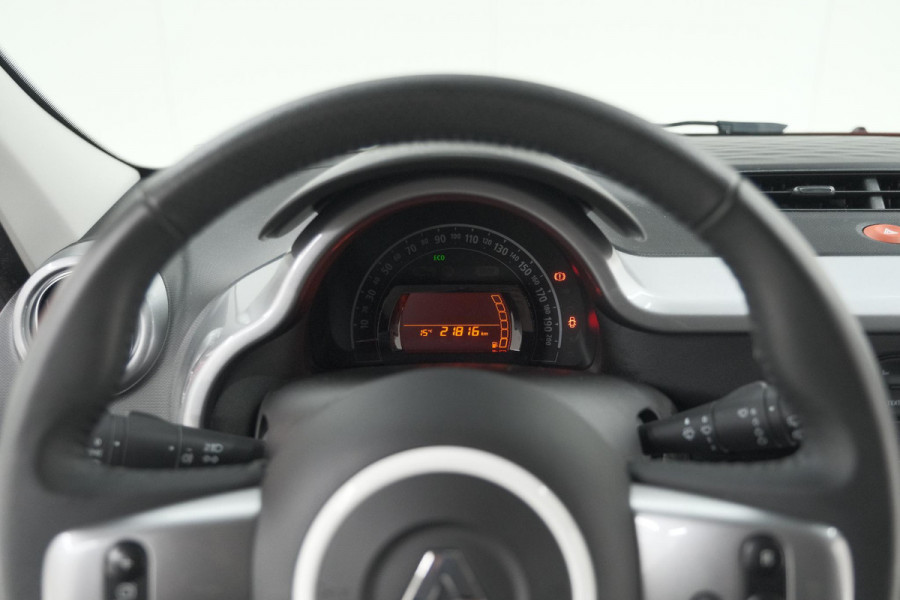 Renault Twingo 1.0 SCe Limited | Automaat | Parkeersensoren | Allseason Banden | Bluetooth Radio