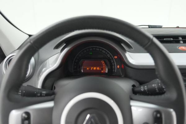 Renault Twingo 1.0 SCe Limited | Automaat | Parkeersensoren | Allseason Banden | Bluetooth Radio