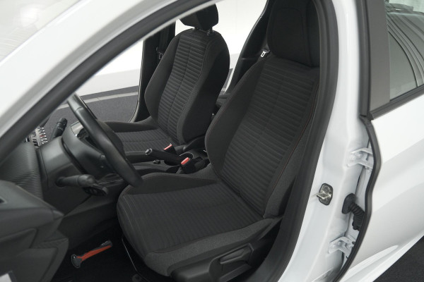 Peugeot 208 PureTech 100 Active Pack | Apple Carplay | Parkeersensoren | Airco