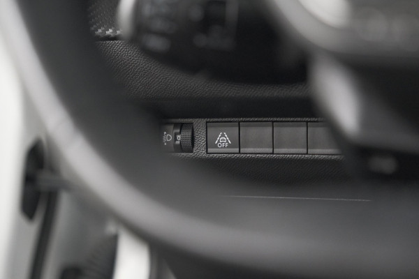 Peugeot 208 PureTech 100 Active Pack | Apple Carplay | Parkeersensoren | Airco