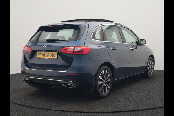 Mercedes-Benz B-Klasse 250 e Progressive PHEV 218pk Dealer O.H. | Trekhaak Af Fabriek | Panodak | Camera | Lederen Sportstoelen Memory & Verwarmd | Apple Carplay | Keyless | Cruise Control | Navigatie | DAB | Plug In Hybrid