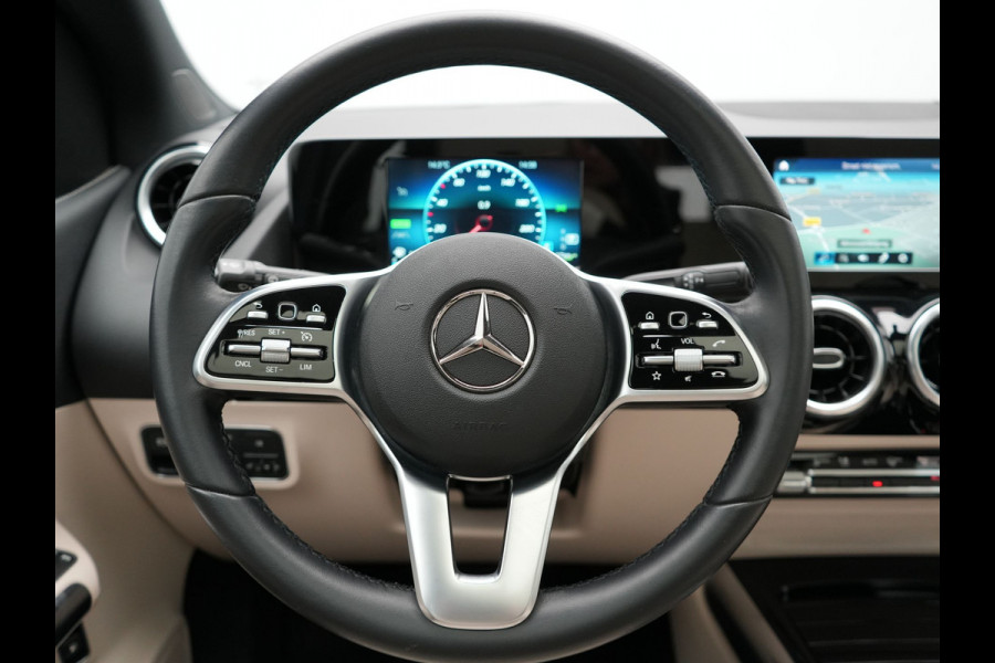 Mercedes-Benz B-Klasse 250 e Progressive PHEV 218pk Dealer O.H. | Trekhaak Af Fabriek | Panodak | Camera | Lederen Sportstoelen Memory & Verwarmd | Apple Carplay | Keyless | Cruise Control | Navigatie | DAB | Plug In Hybrid