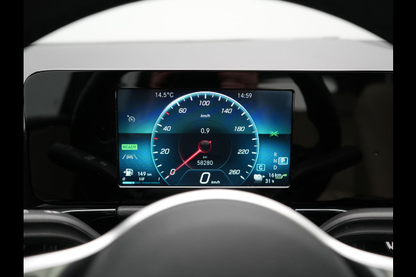 Mercedes-Benz B-Klasse 250 e Progressive PHEV 218pk Dealer O.H. | Trekhaak Af Fabriek | Panodak | Camera | Lederen Sportstoelen Memory & Verwarmd | Apple Carplay | Keyless | Cruise Control | Navigatie | DAB | Plug In Hybrid