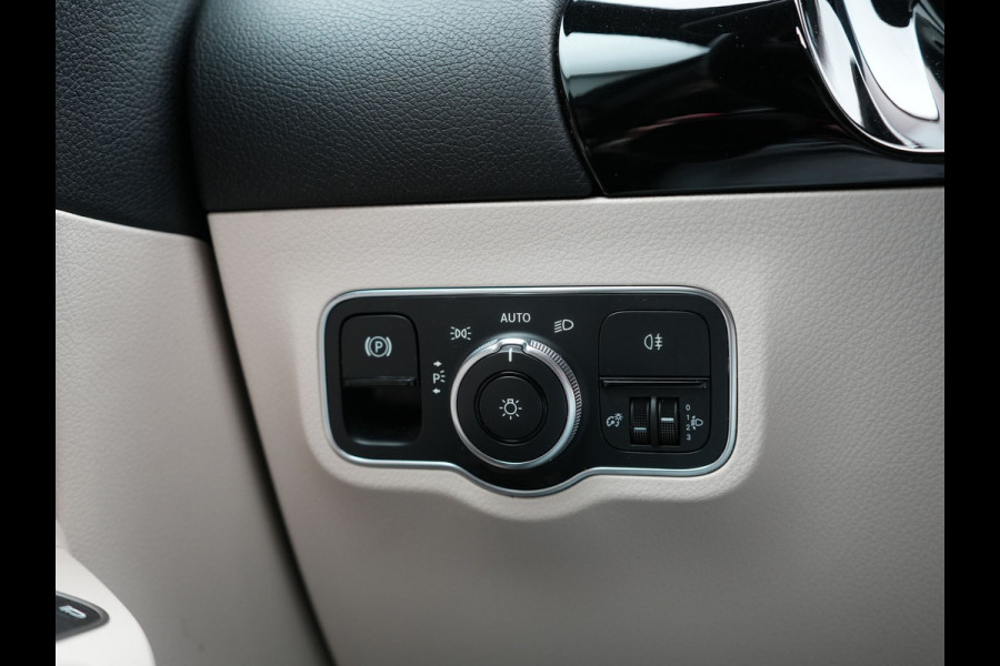 Mercedes-Benz B-Klasse 250 e Progressive PHEV 218pk Dealer O.H. | Trekhaak Af Fabriek | Panodak | Camera | Lederen Sportstoelen Memory & Verwarmd | Apple Carplay | Keyless | Cruise Control | Navigatie | DAB | Plug In Hybrid