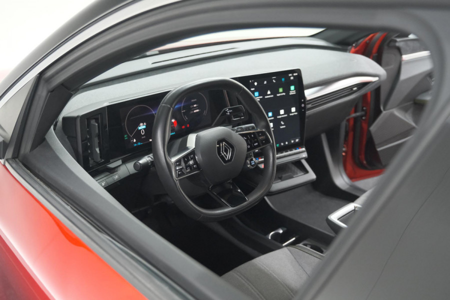 Renault Mégane E-Tech EV60 Optimum Charge Techno | Trekhaak | Harman/Kardon | Camera | Adaptieve Cruise Control | Pack Winter | SOH = 92,5%