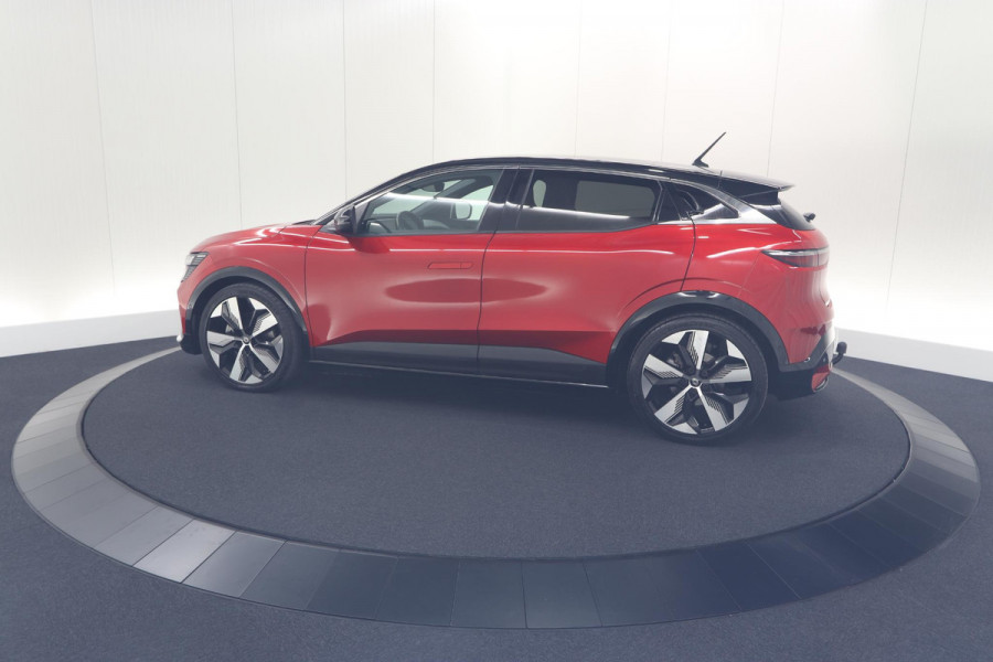 Renault Mégane E-Tech EV60 Optimum Charge Techno | Trekhaak | Harman/Kardon | Camera | Adaptieve Cruise Control | Pack Winter | SOH = 92,5%